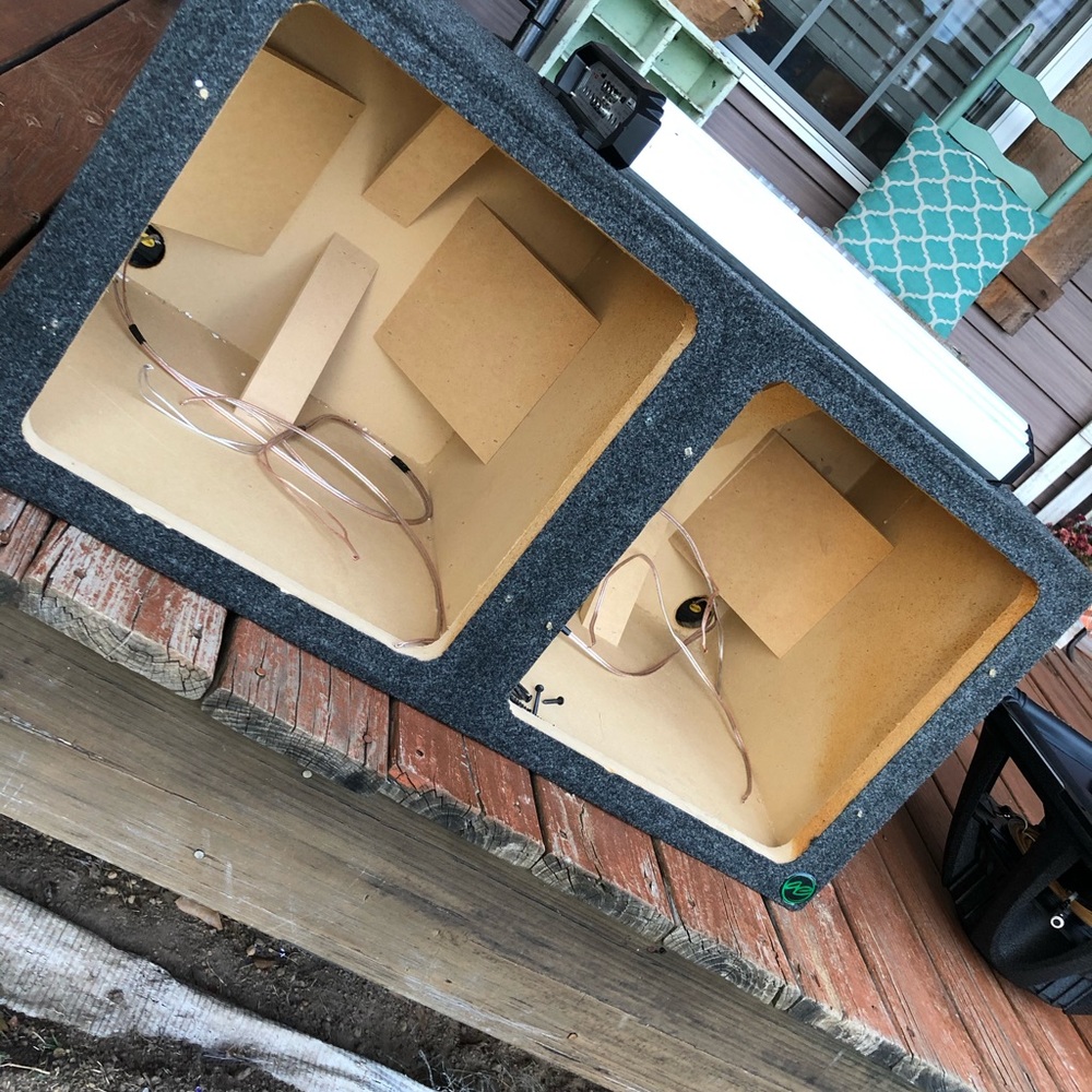 Custom made 15 inch kicker L7 sub box